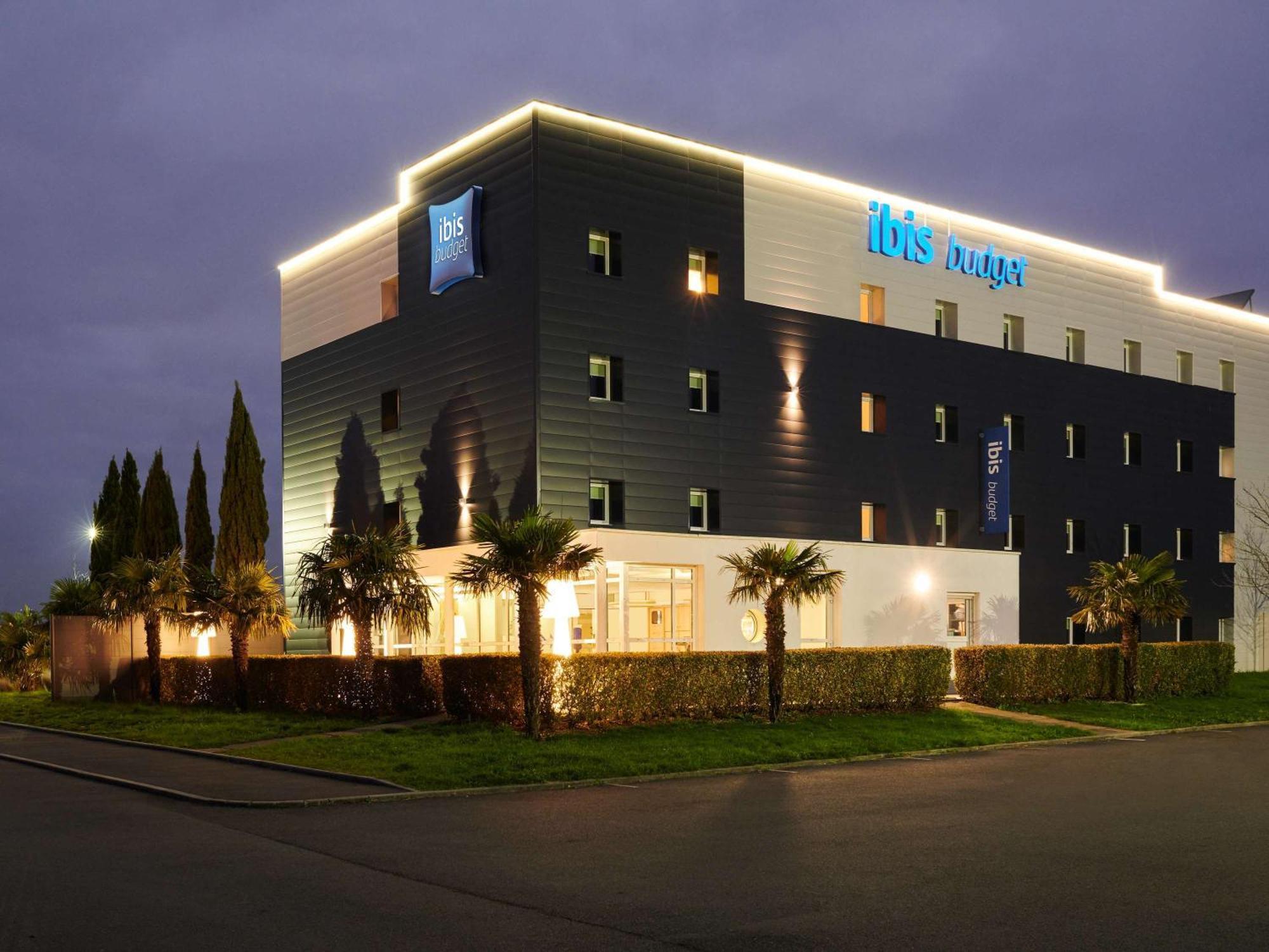 Ibis Budget Ancenis Mésanger Dış mekan fotoğraf