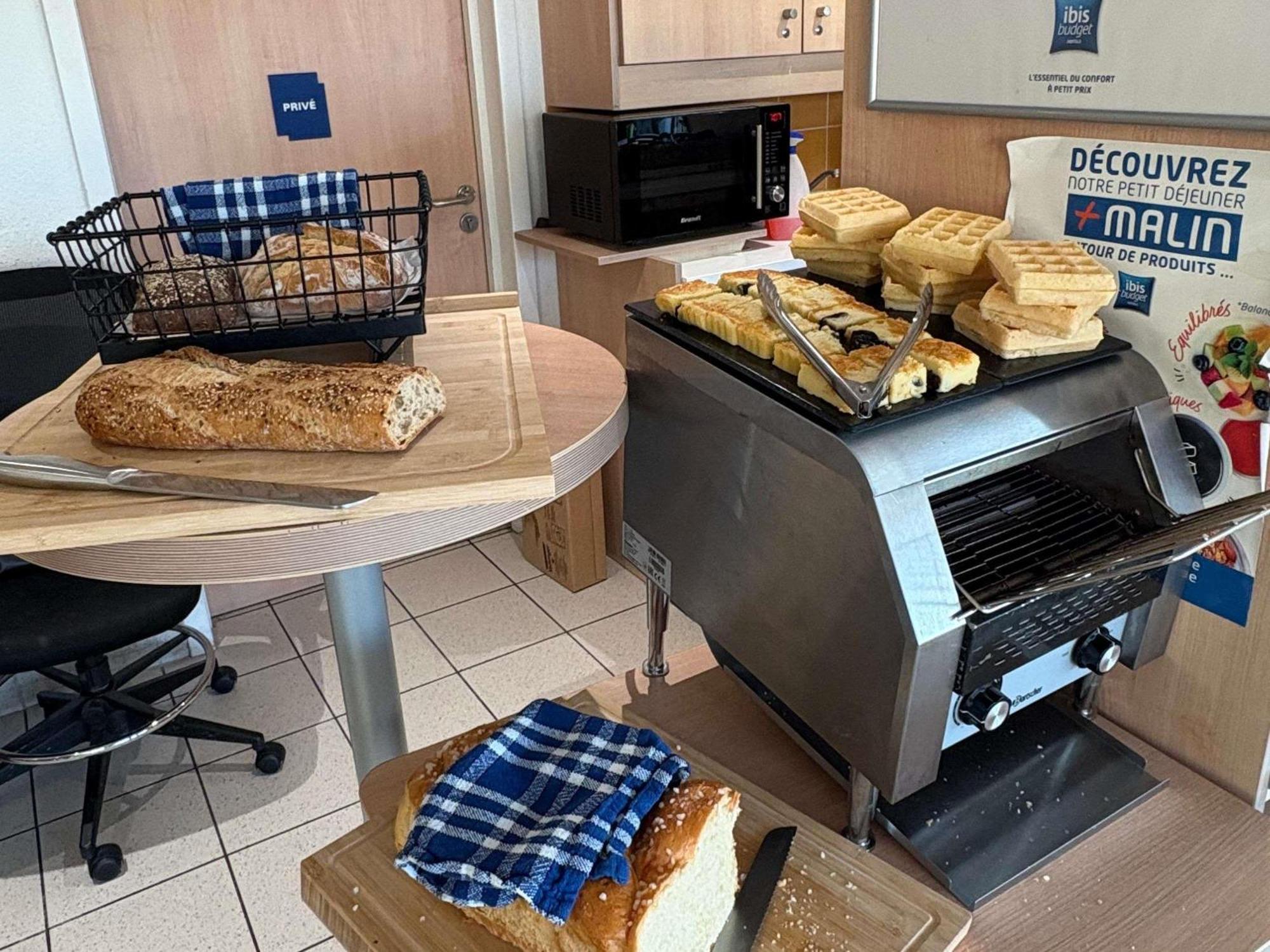 Ibis Budget Ancenis Mésanger Dış mekan fotoğraf